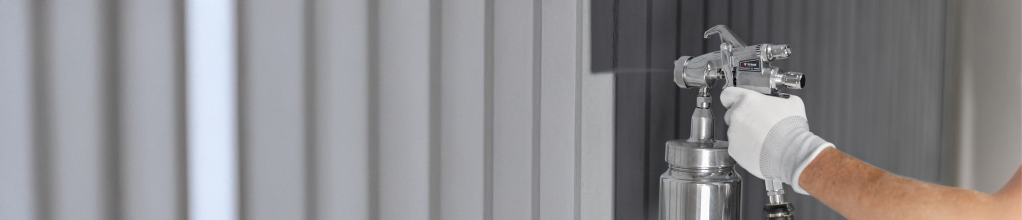 Pistolet HVLP Titan Capspray pour application de peinture et vernis de finition