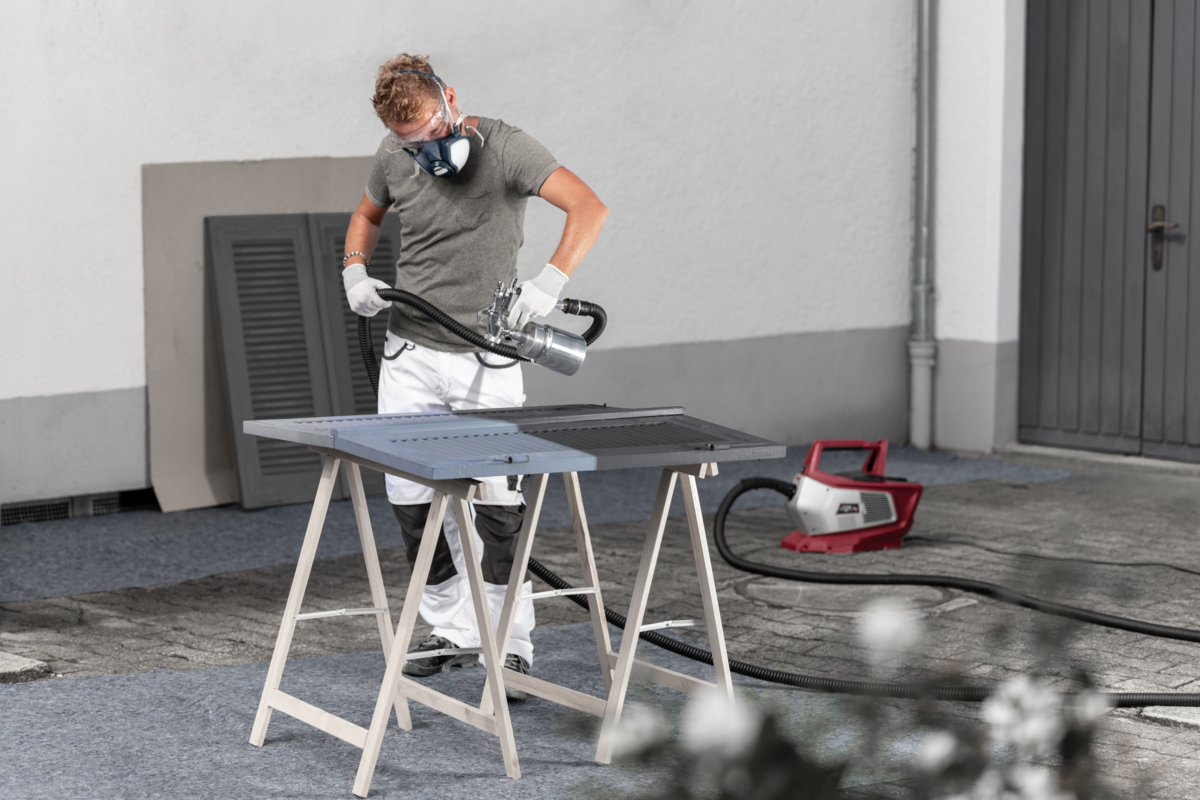 Application de laque sur volet avec le Titan Capspray X80